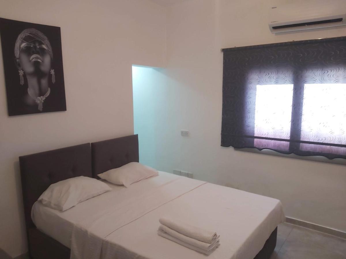 Compact Home Nicosia Kültér fotó